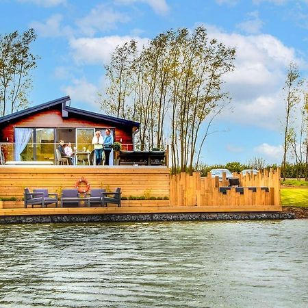 Noahs Retreat Hotel Laceby Екстериор снимка